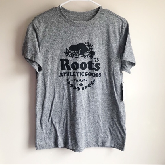 Roots Tops - NWT Roots Canada T-Shirt